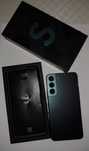 Б/У мобильный телефон Samsung Galaxy S22
