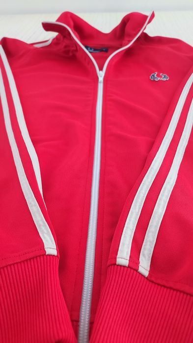 Fred Perry Оригинални Суичъри - размер M