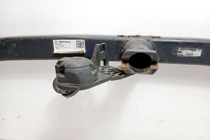 Carlig remorca 3C0803881F Volkswagen VW Passat CC prima generatie
