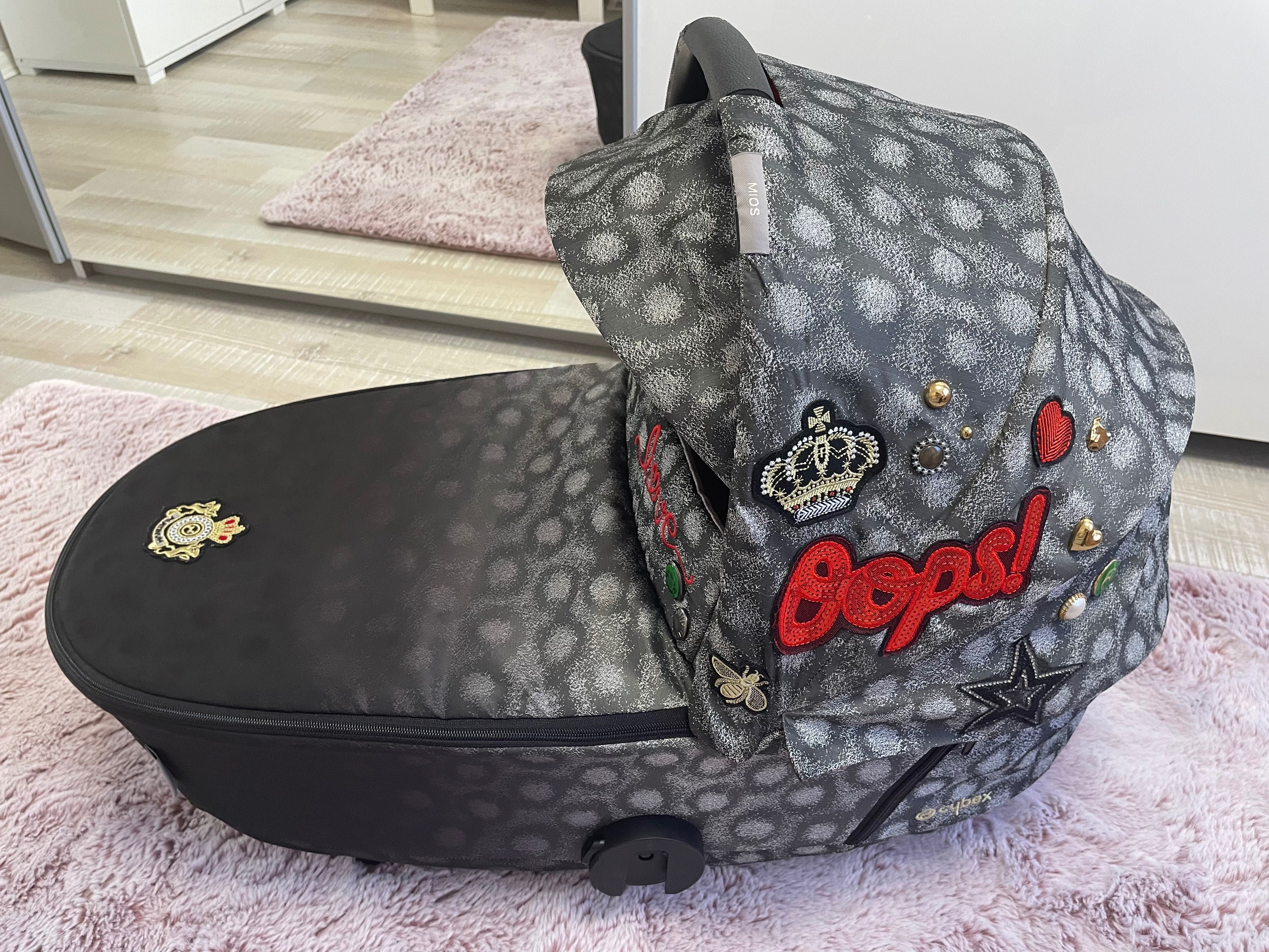 Cybex Mios rebellious кош за новородено