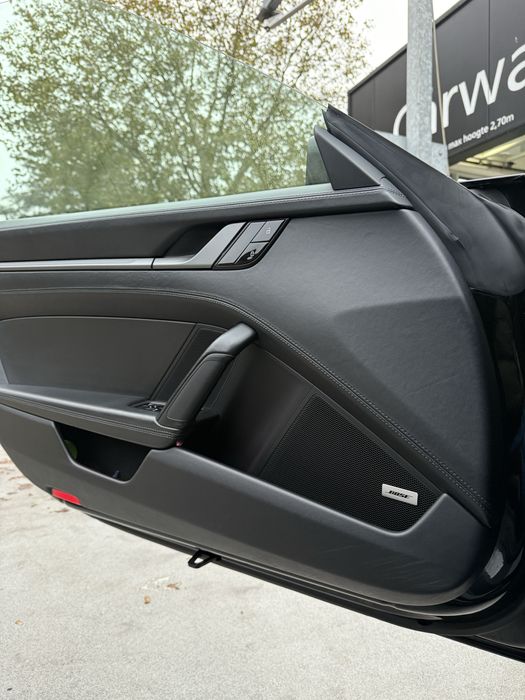 Vand porche carrera 911 4s