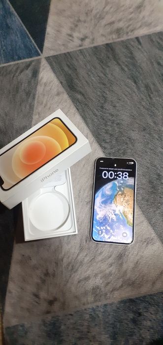 IPhone 12 Mini в хорошем состоянии не скрывался