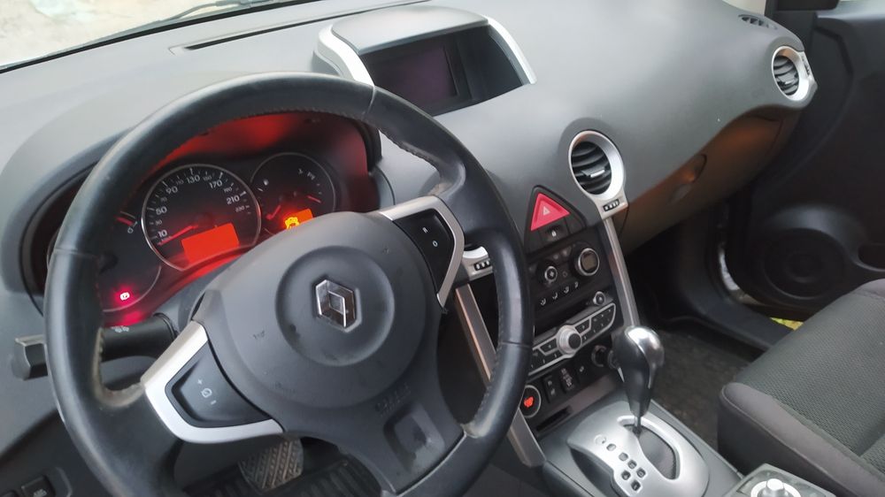 Vând Renault Koleos