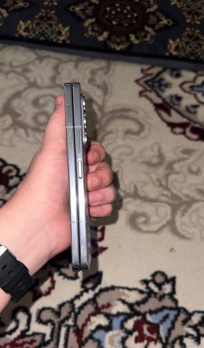 Samsung Galaxy Z Fold 5 5G