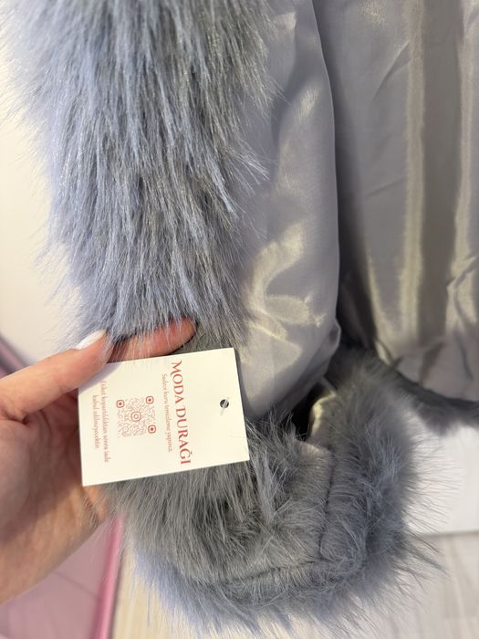 Blana geaca NOUA cu eticheta marime S