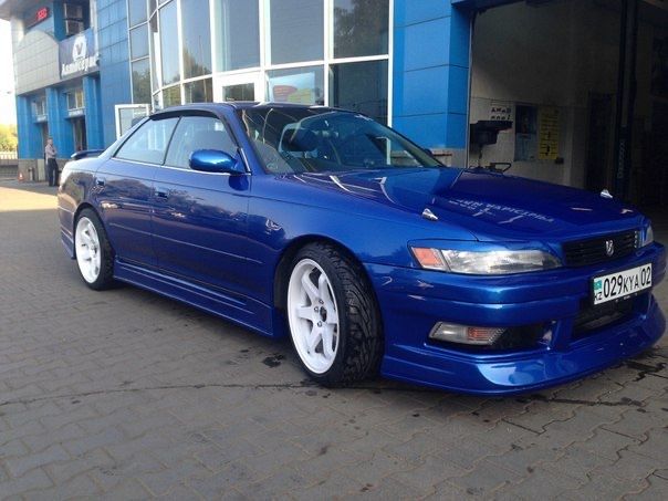 Toyota Mark 2 на ходу