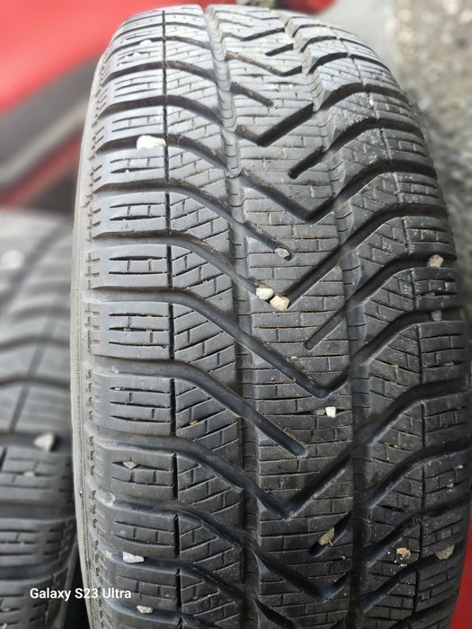 Anvelope iarna 195.65 R15+4 Genți