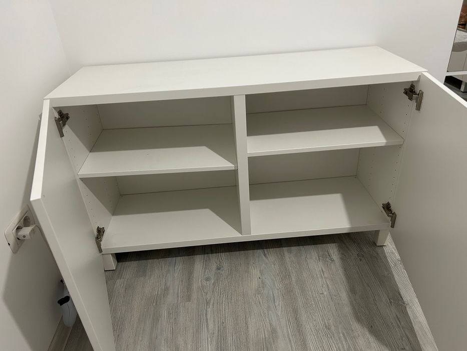 Comodă IKEA albă