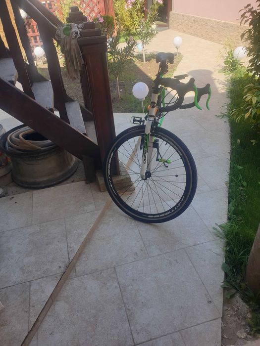 Vând cursieră stare buna 8/10
