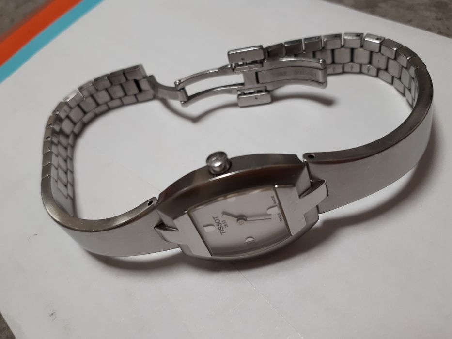 Ceas de damă automatic "Tissot"!