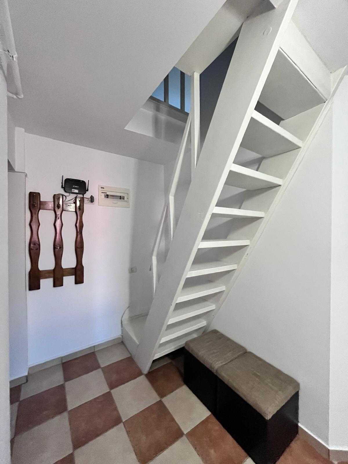 Apartament 2 camere cu mansarda locuibila