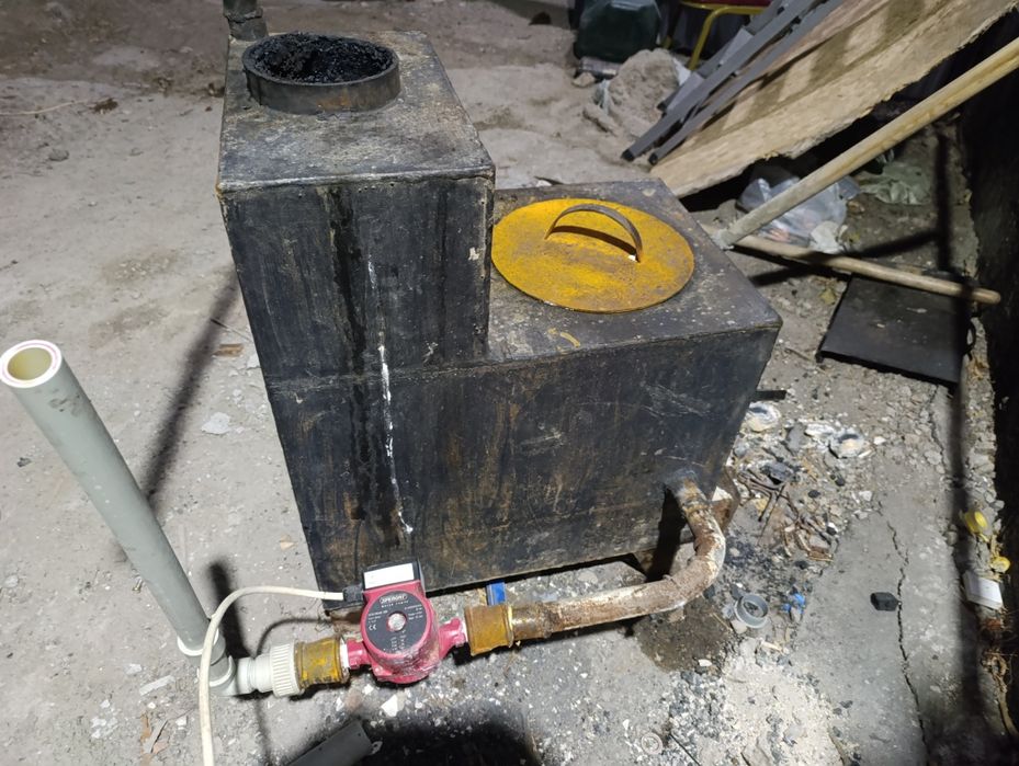 Продам печку угольную