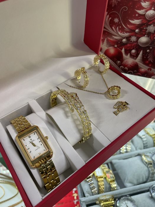 Наборы с часами подарки