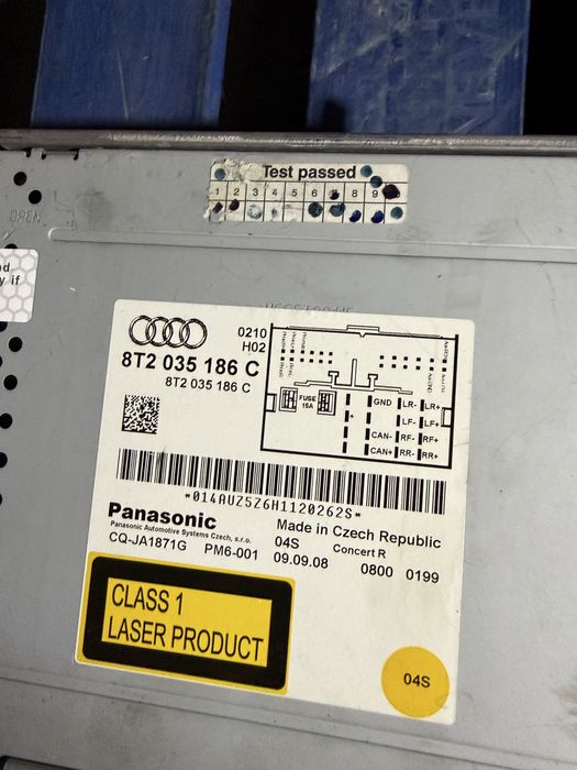 Радио СD за Ауди А4 A5 Q5 Symphony Concert 8T2 035 186 P C
