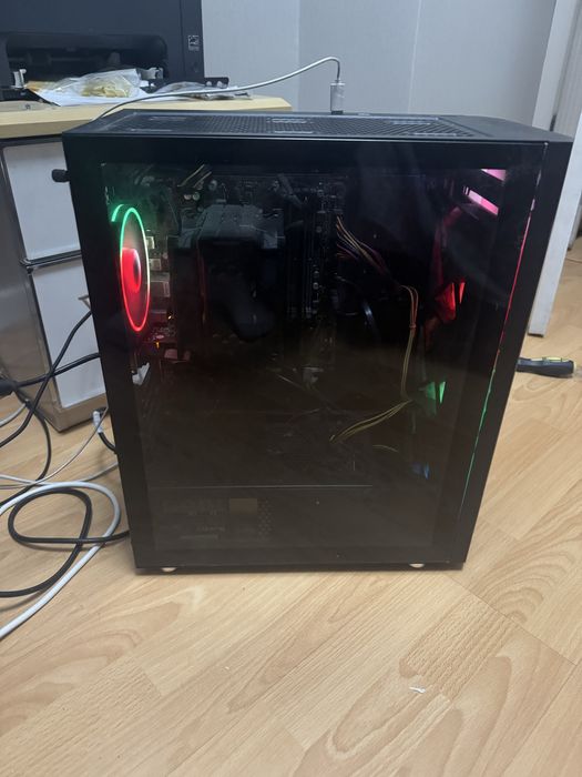 Продам поолностью готовый компьюетр