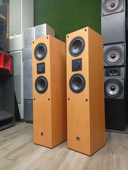 Тонколони Elac EL-121