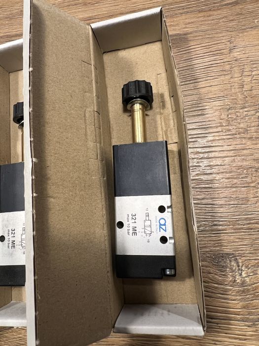 Ventil Electromagnetic/modul analogic EATON XIOC-4AI-2AO-U1-11.