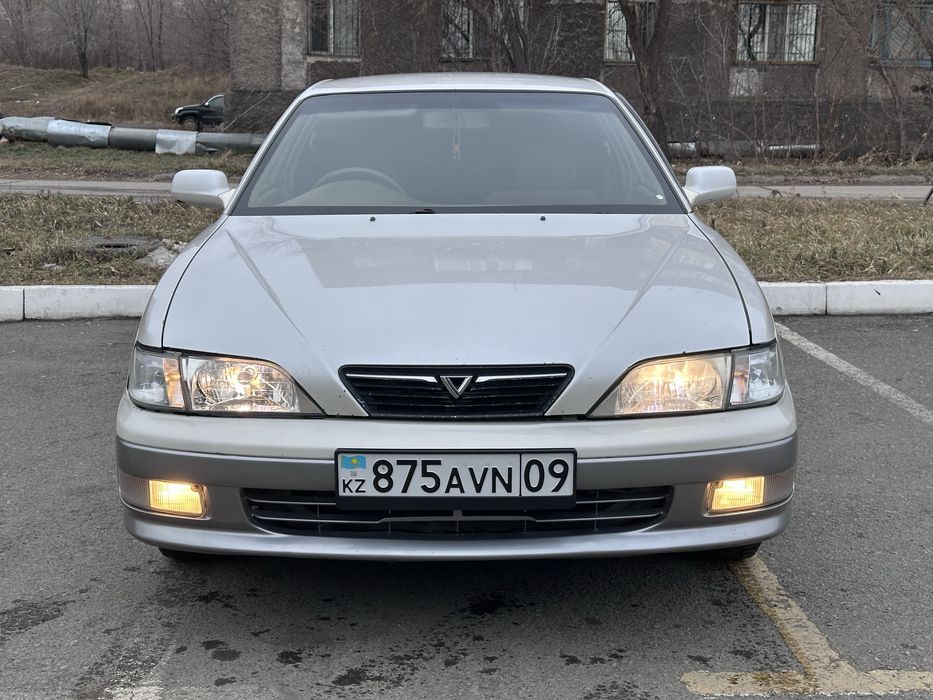 Тойота Виста 1996г