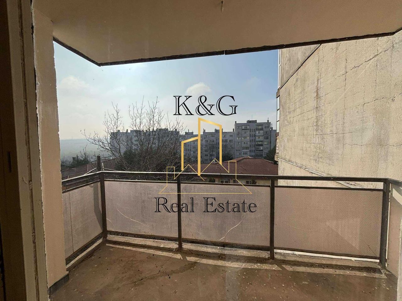 Продава се Двустаен апартамент в Разград, Орел - 64 кв.м за 957 €/кв.м - Снимка #6