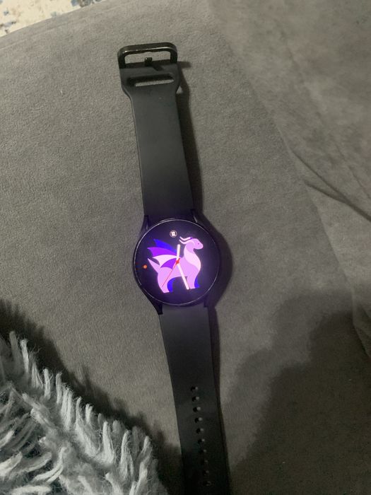 Samsung galaxy watch 4,оканчательно 15к.идеал состояние