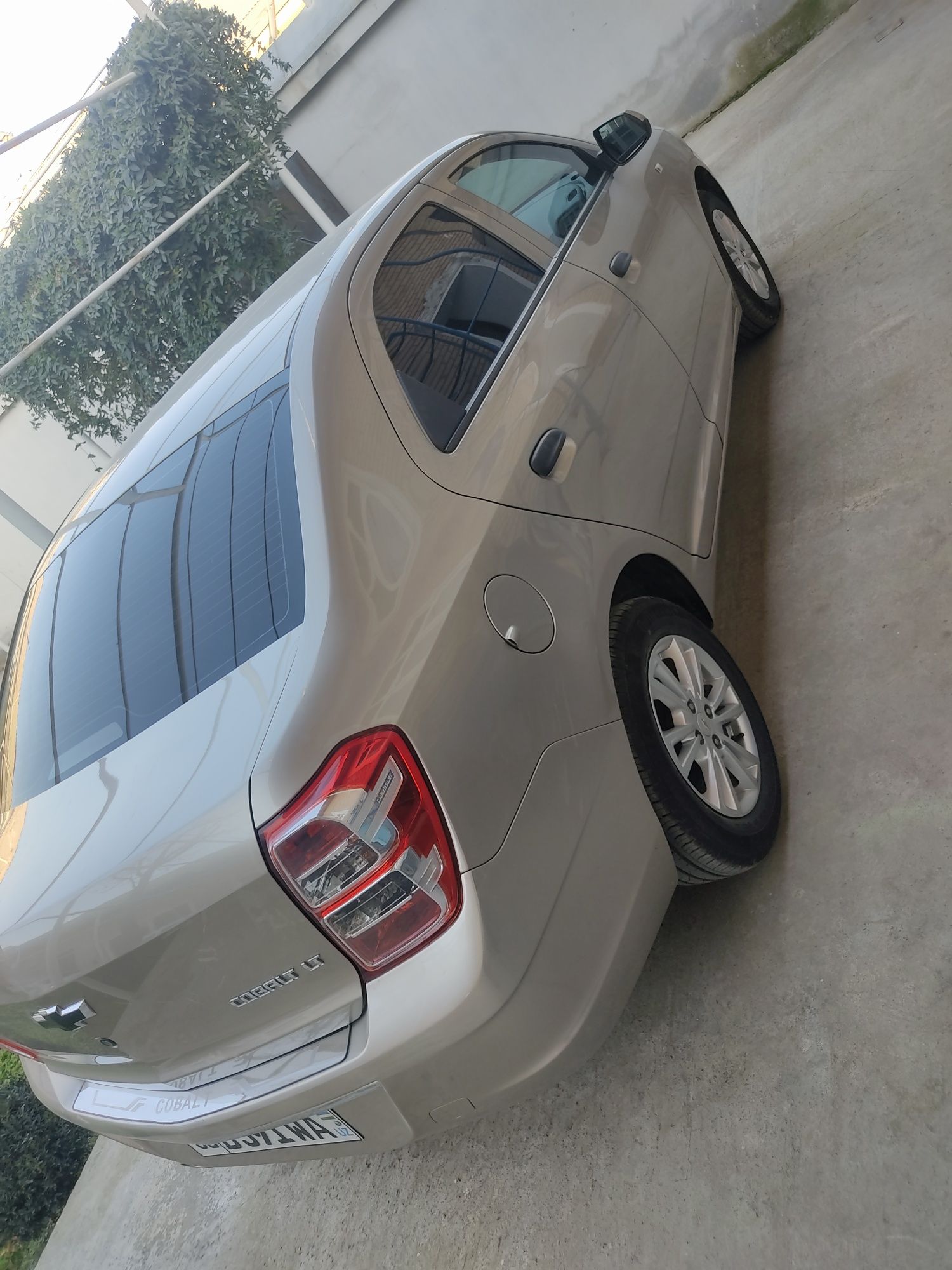 Chevrolet cobalt2013