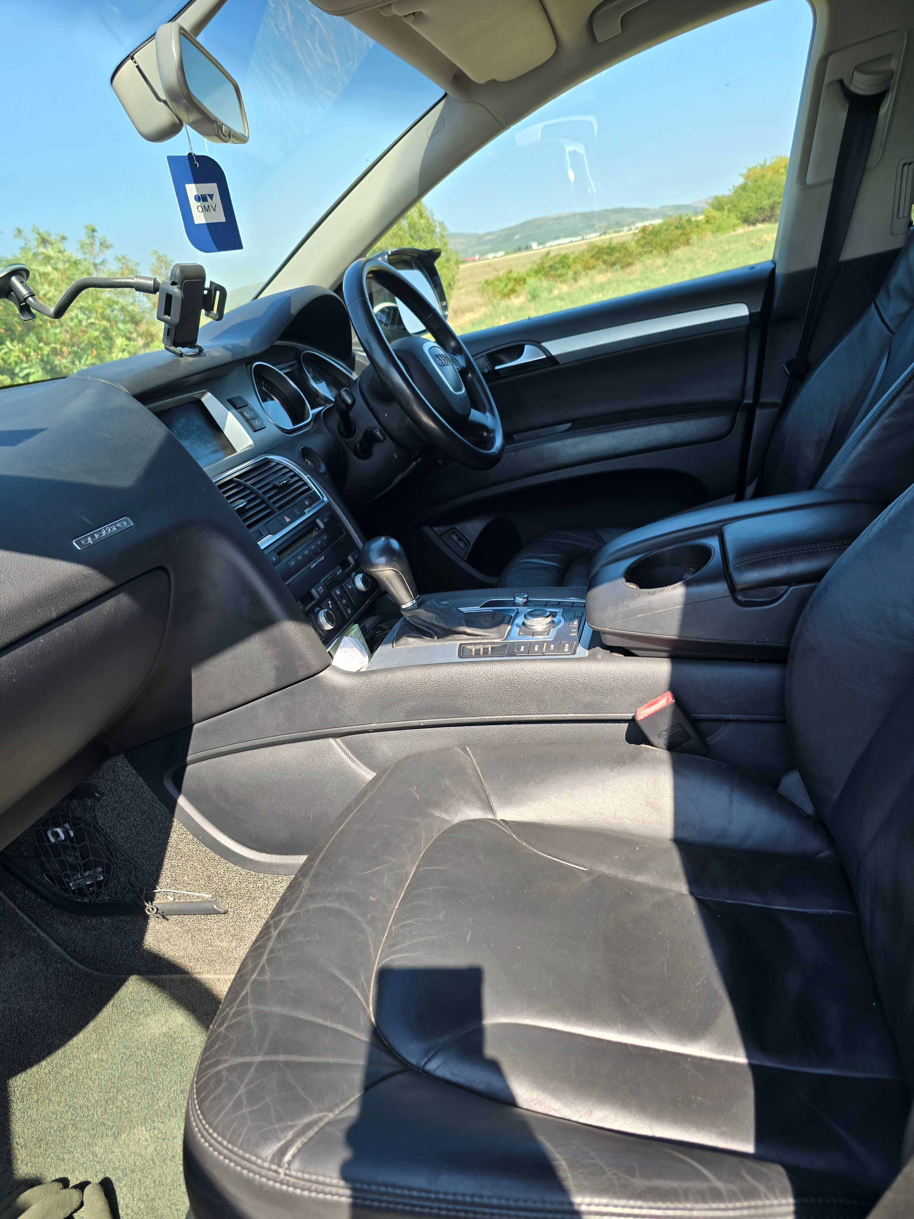 Dezmembrez audi Q7 3.0.tdi