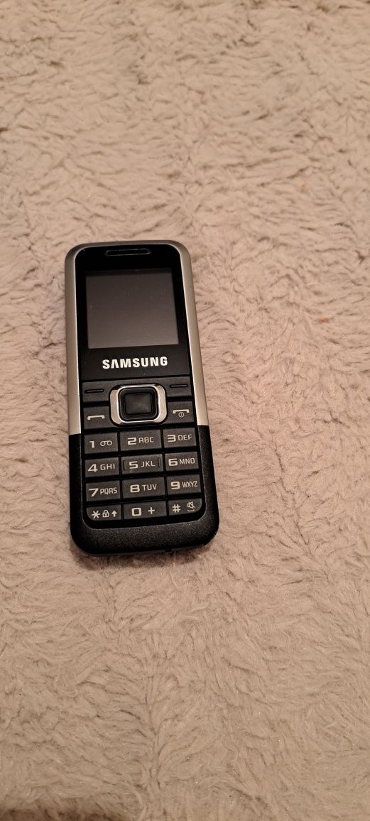 Samsung Cu butoane e1120 impecabil