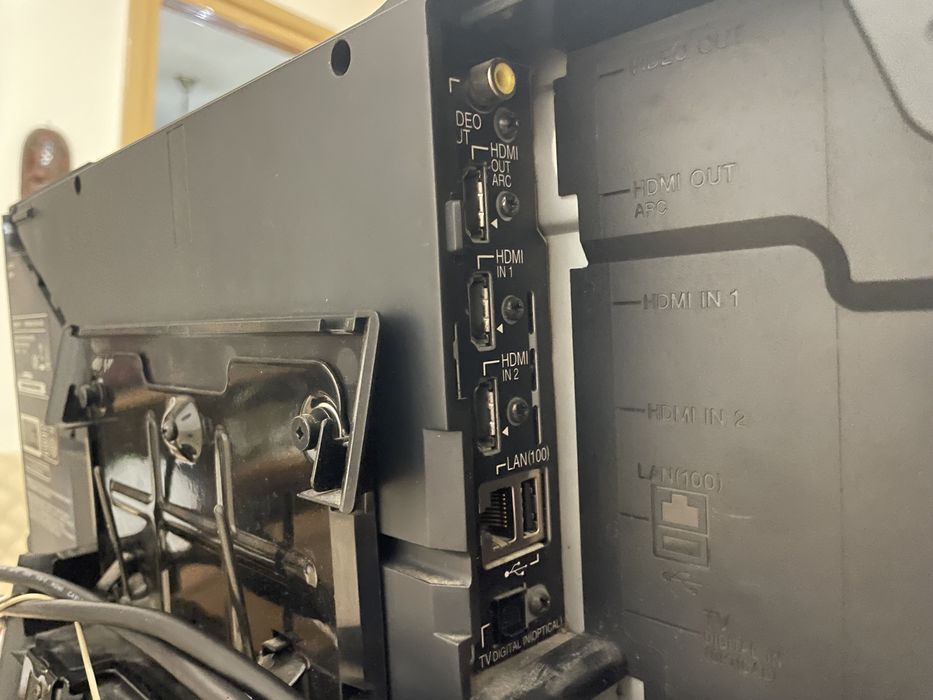 Sistem home cinema Sony BDV L -600 3 D ready 2.1 chanel