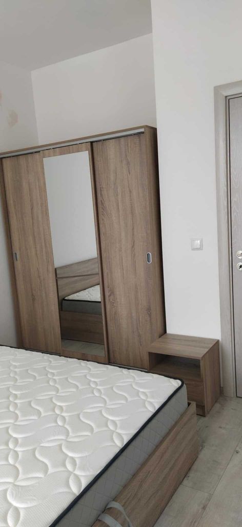Дава се под наем Тристаен апартамент в Варна, Център - 60 кв.м за 612 € - Снимка #15