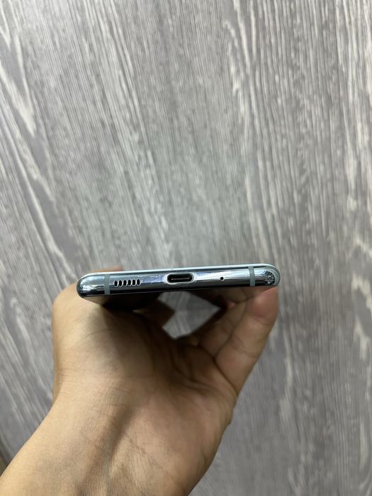 SAMSUNG S20 FE 5G 128GB   .