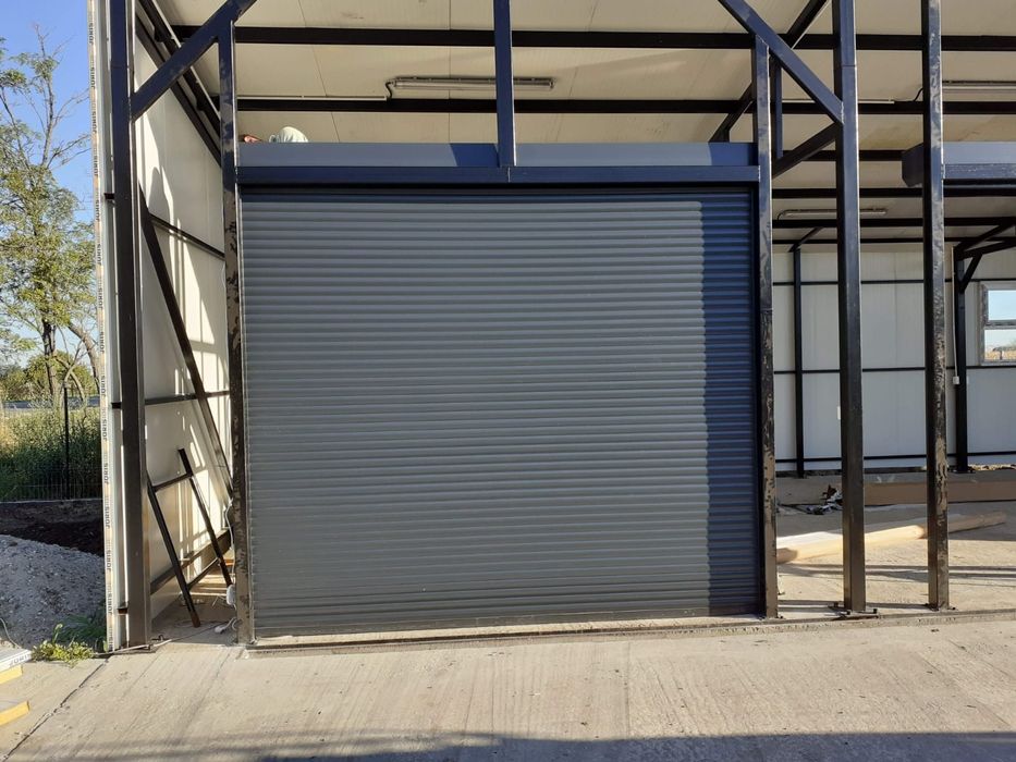 Usi garaj aluminiu tip rulou