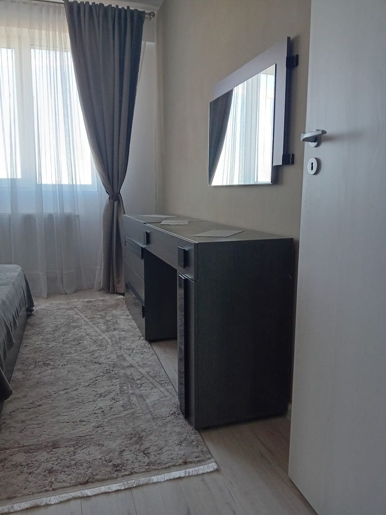 Apartament de închiriat