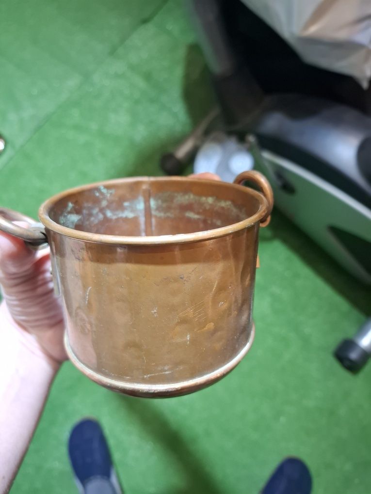 Малка кашпа висяща