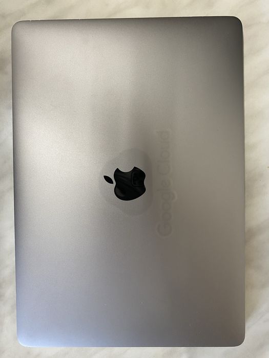 MacBook Pro 13 in stare foarte buna!