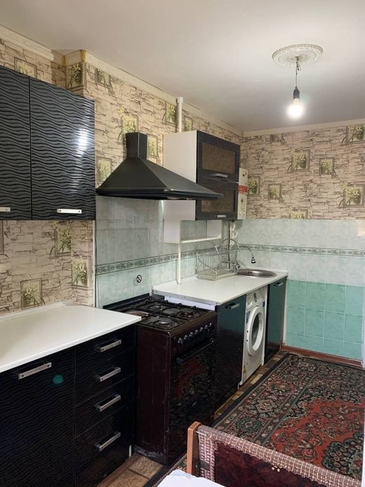 Сдаётся 3х комнатная квартира в центре