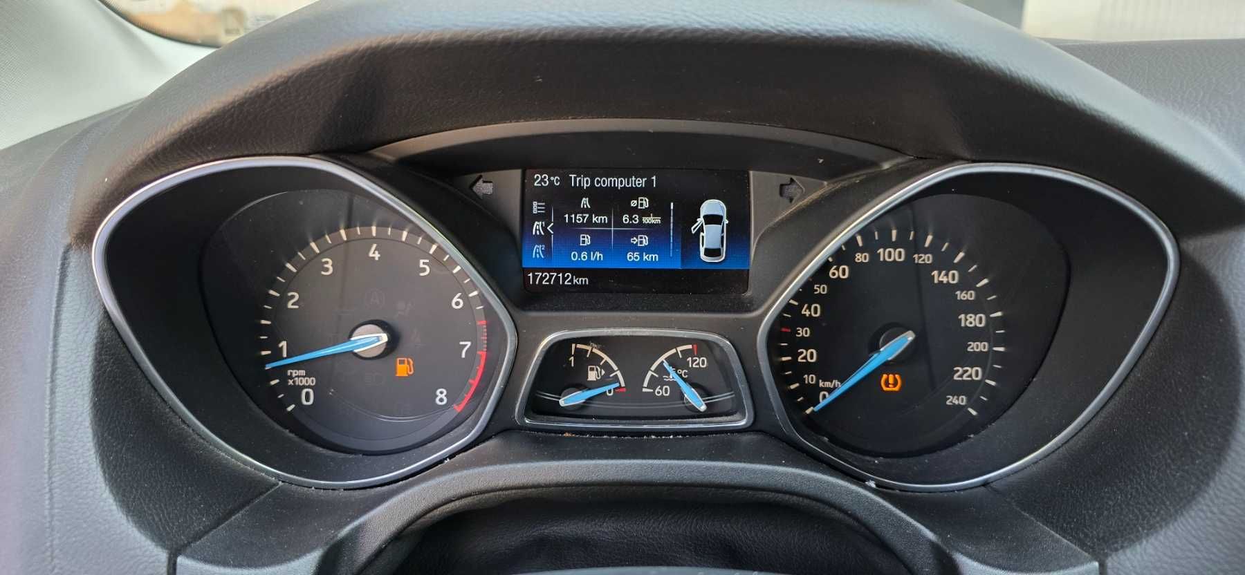 Ford Focus 2015 Hatchback, 172700 km. 1.0 Ecoboost, 125 кс. Фактура.