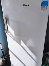 Lazi frigorifice verticale