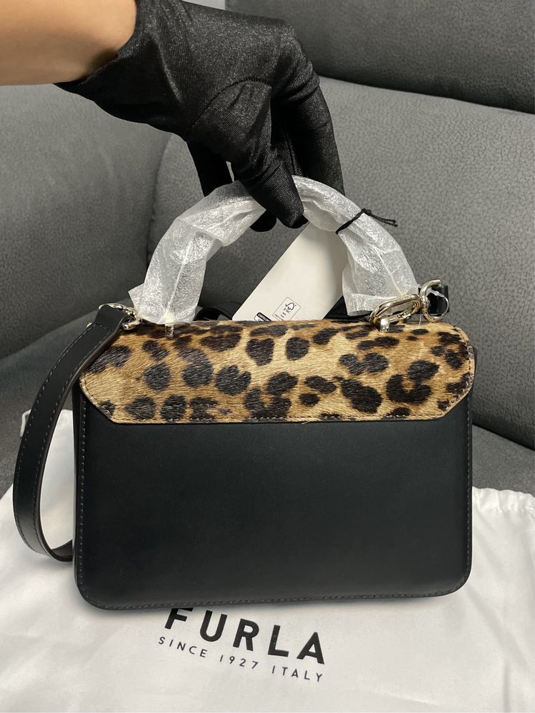 Furla Metropolis чанта с животински леопардов принт