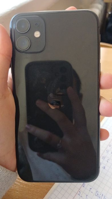 продам iphone 11