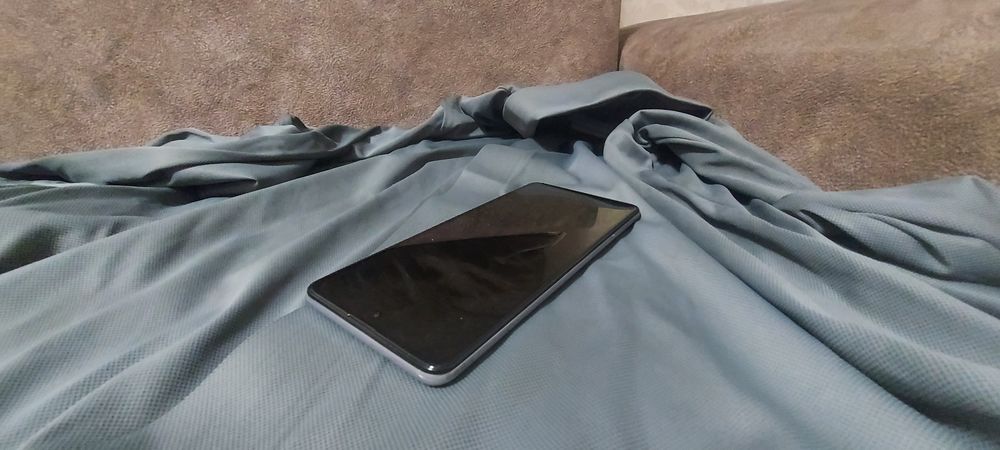 Телефон Samsung A51