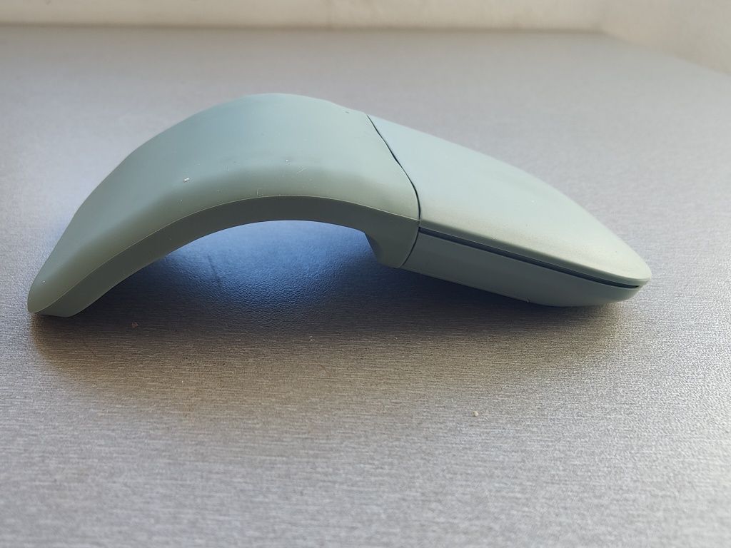 Mouse bluetooth pliabil