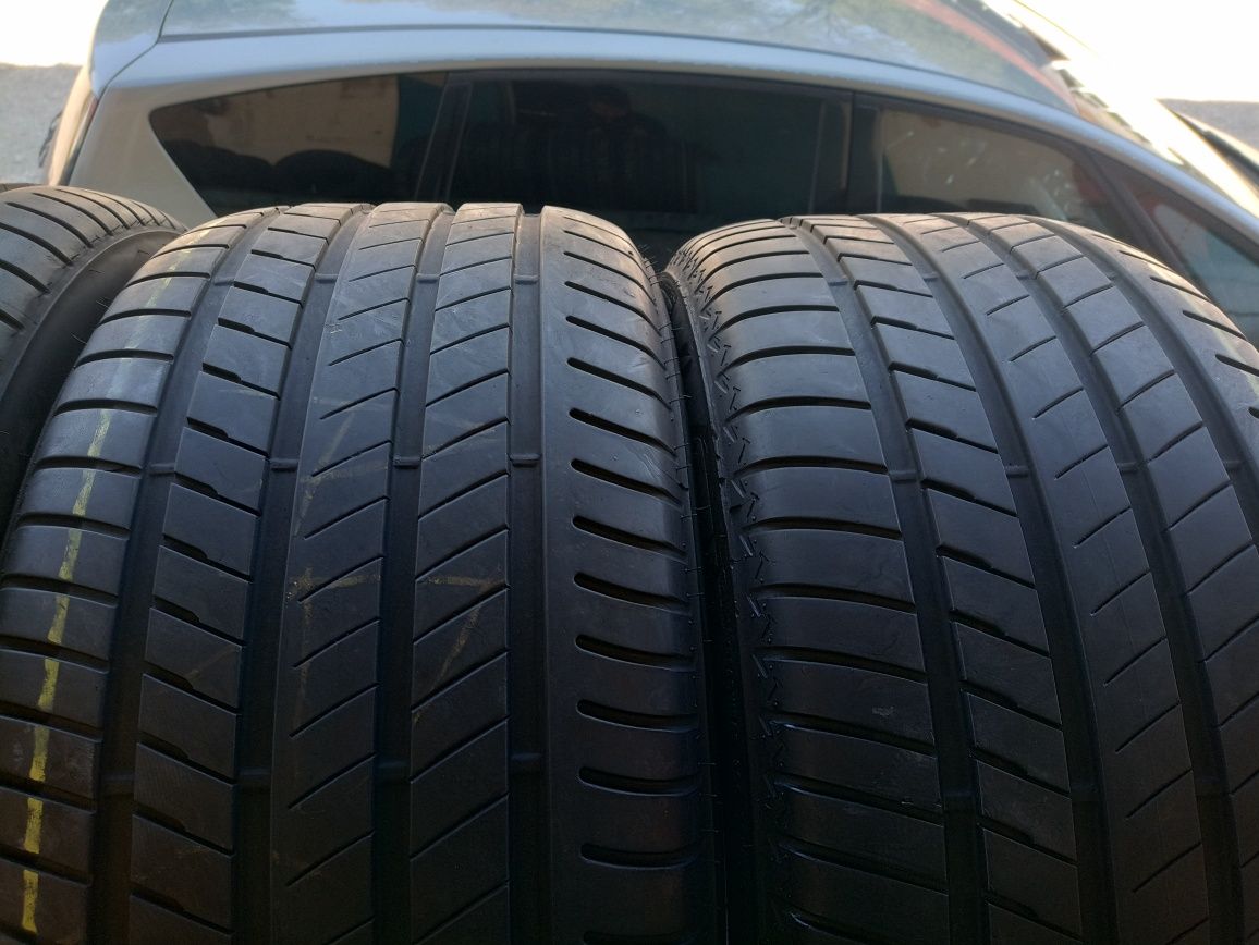 4 anvelope RunFlat Bridgestone 305/40 R20 si 275/40 R20