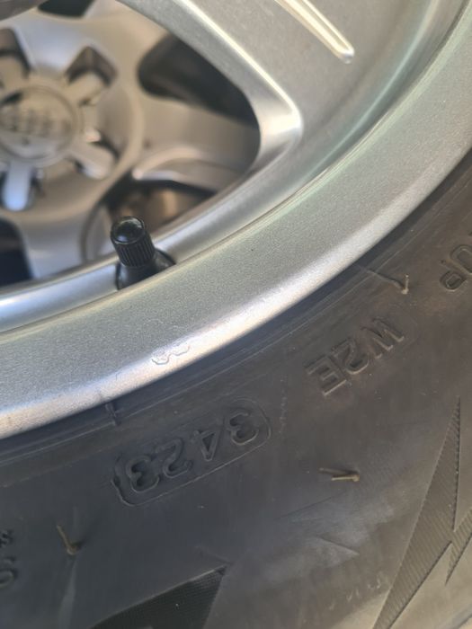 Гуми 225/55/17 дот23