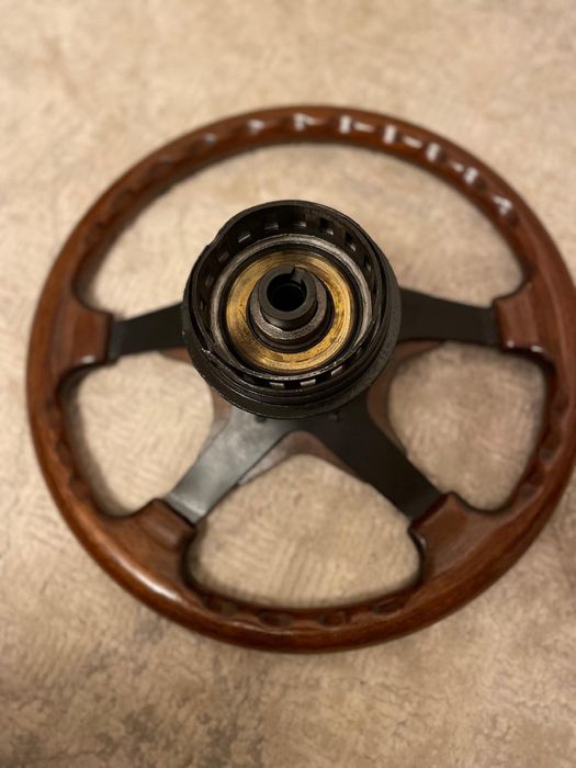 Volan mohan- MOMO pt Alfa Romeo (volan,mahon, clasic,momo, alfa romeo)