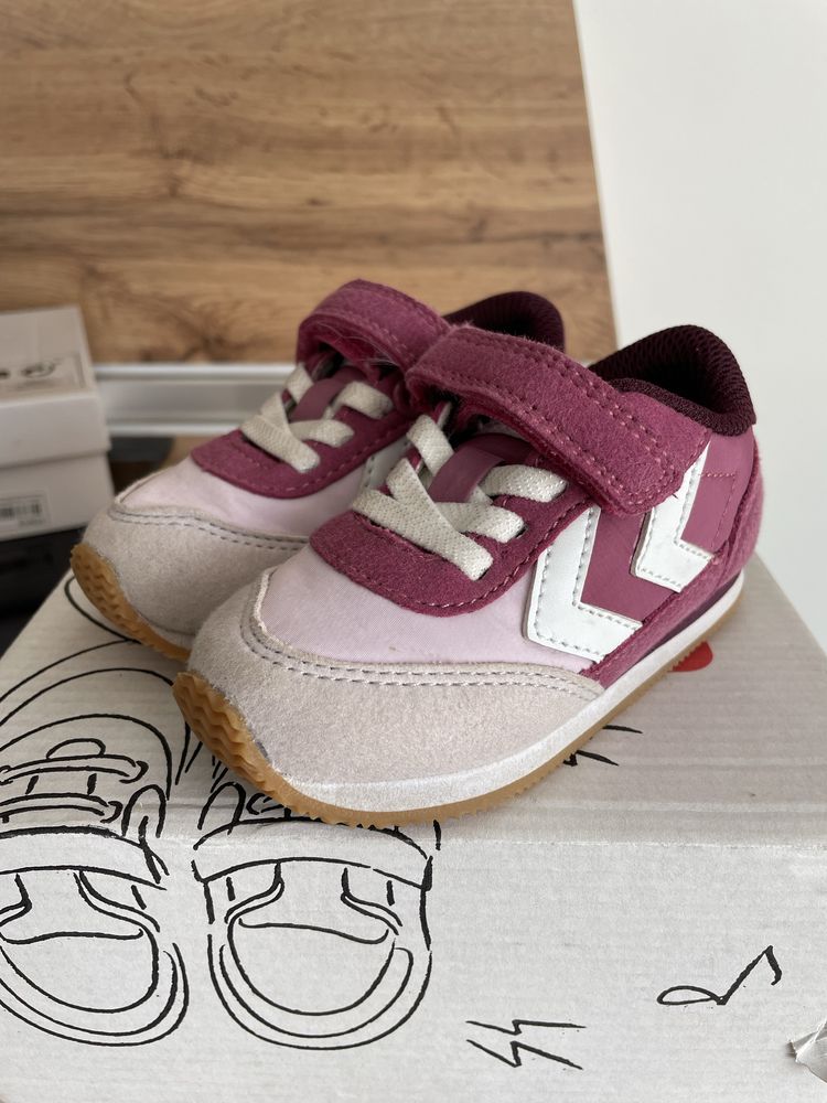 Детски/ бебешки маратонки Hummel 21р