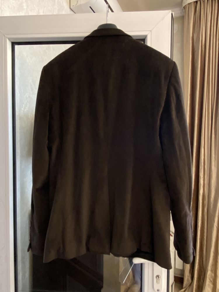 Продам велюровый пиджак