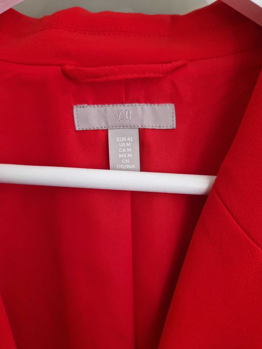 Червен Блейзер H&M