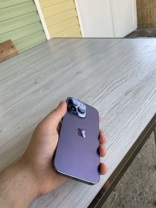 İphone 14 Pro Deep Purple