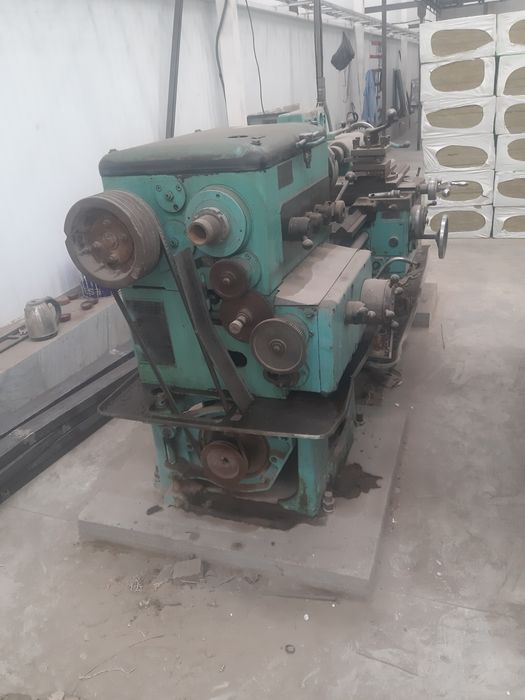 Токарный стонок модель 1 к 62