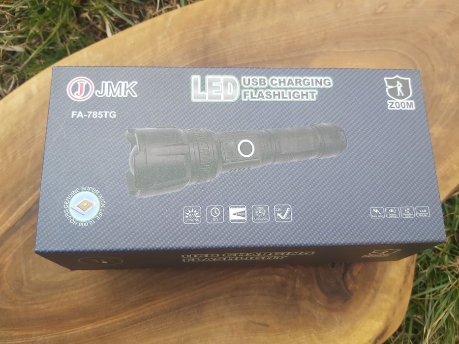 Мощен LED фенер JMK малък,USB зареждане с дисплей за заряда на батерия